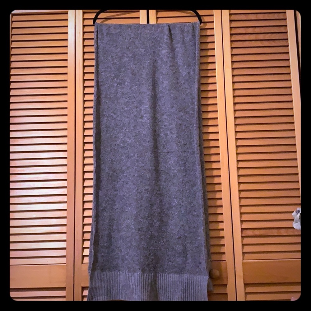 Tag & Bone Gray Wool Scarf
